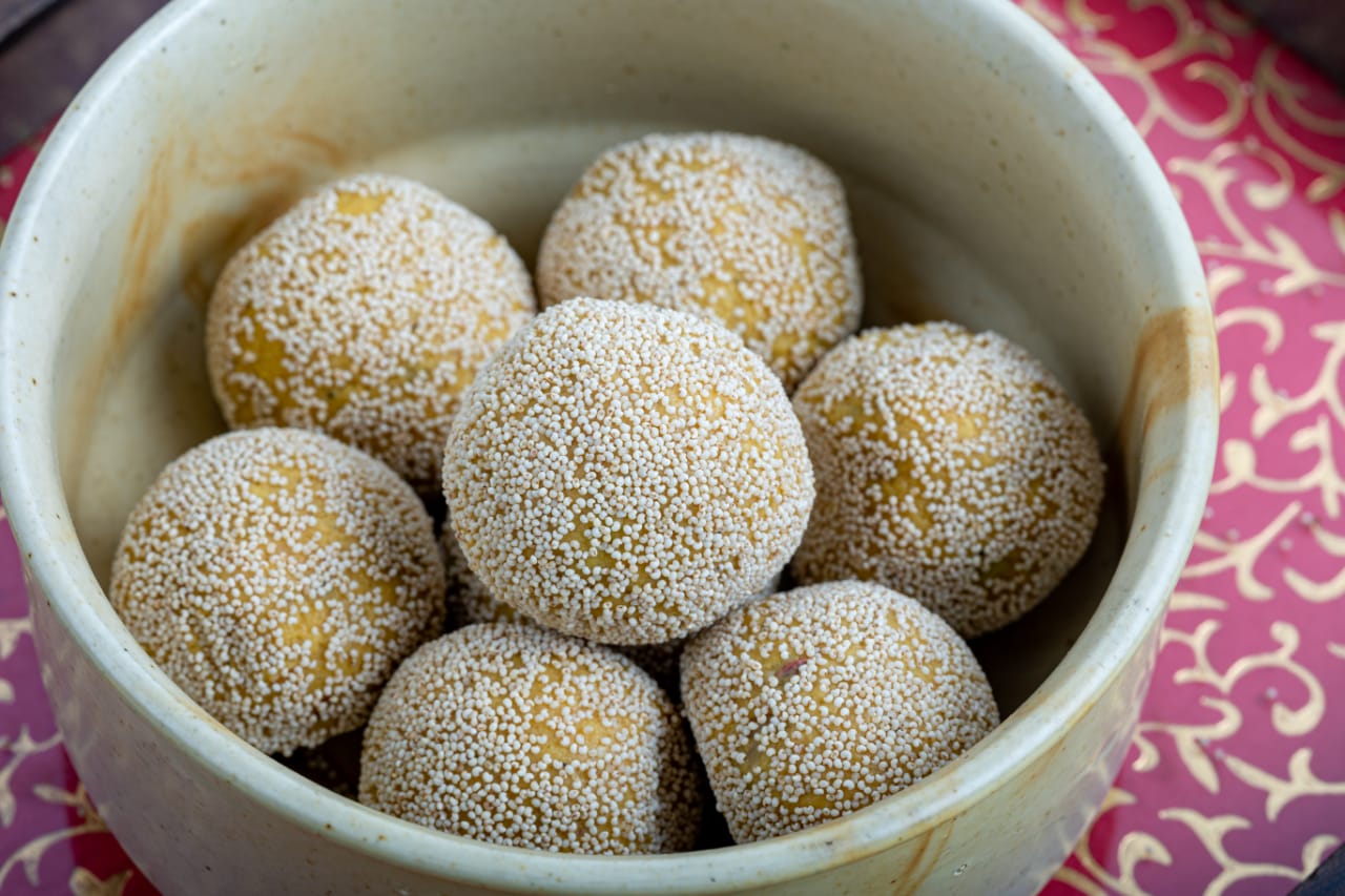 KAJU THANDAI LADDU Agrawal Sweets